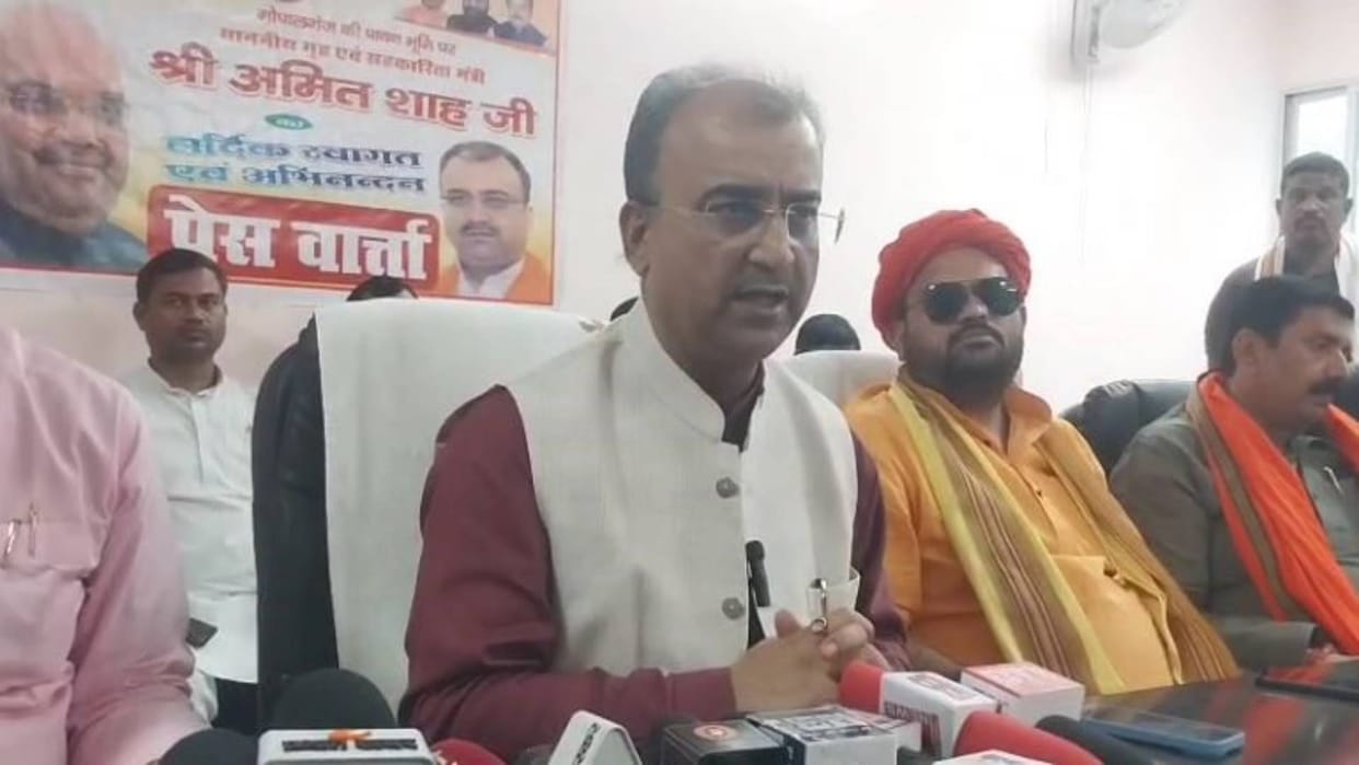 Bihar Minister Mangal Pandey reached Siwan for Home Minister Amit Shah visit said- NDA is working unitedly