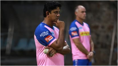 Bowling Coach: BCCI 'Center of Excellence' will get new spin bowling coach, Sairaj Bahutule had resigned