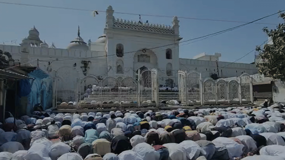 Alvida Jumma namaz concluded peacefully