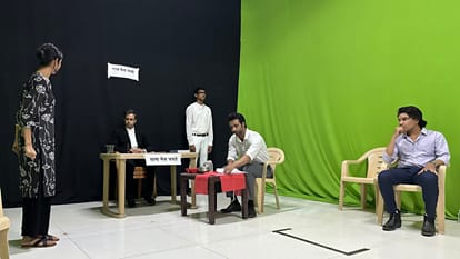 Yatri celebrates world Theatre day 2025 with Akhilendra Mishra Dinesh Gupta Pankaj Shukla Apna Adda