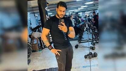 मृतक लोन एजेंट