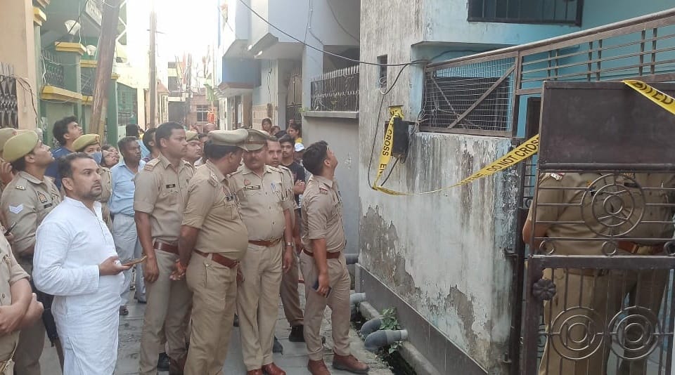 Moradabad grandmother and aunt Murder Mother and daughter head bones broken brain burst