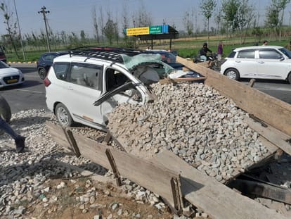Roorkee Accident News: Car  Hit into tractor-trolley on highway three people including a couple injured