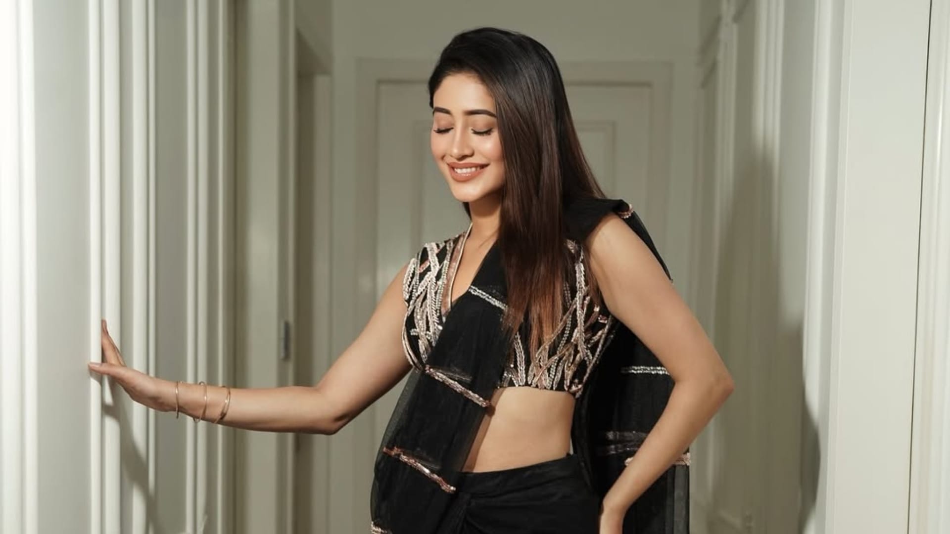 Bade Achhe Lagte Hain actor Shivangi Joshi birthday wish for rumored boyfriend Kushal Tandon PICS viral