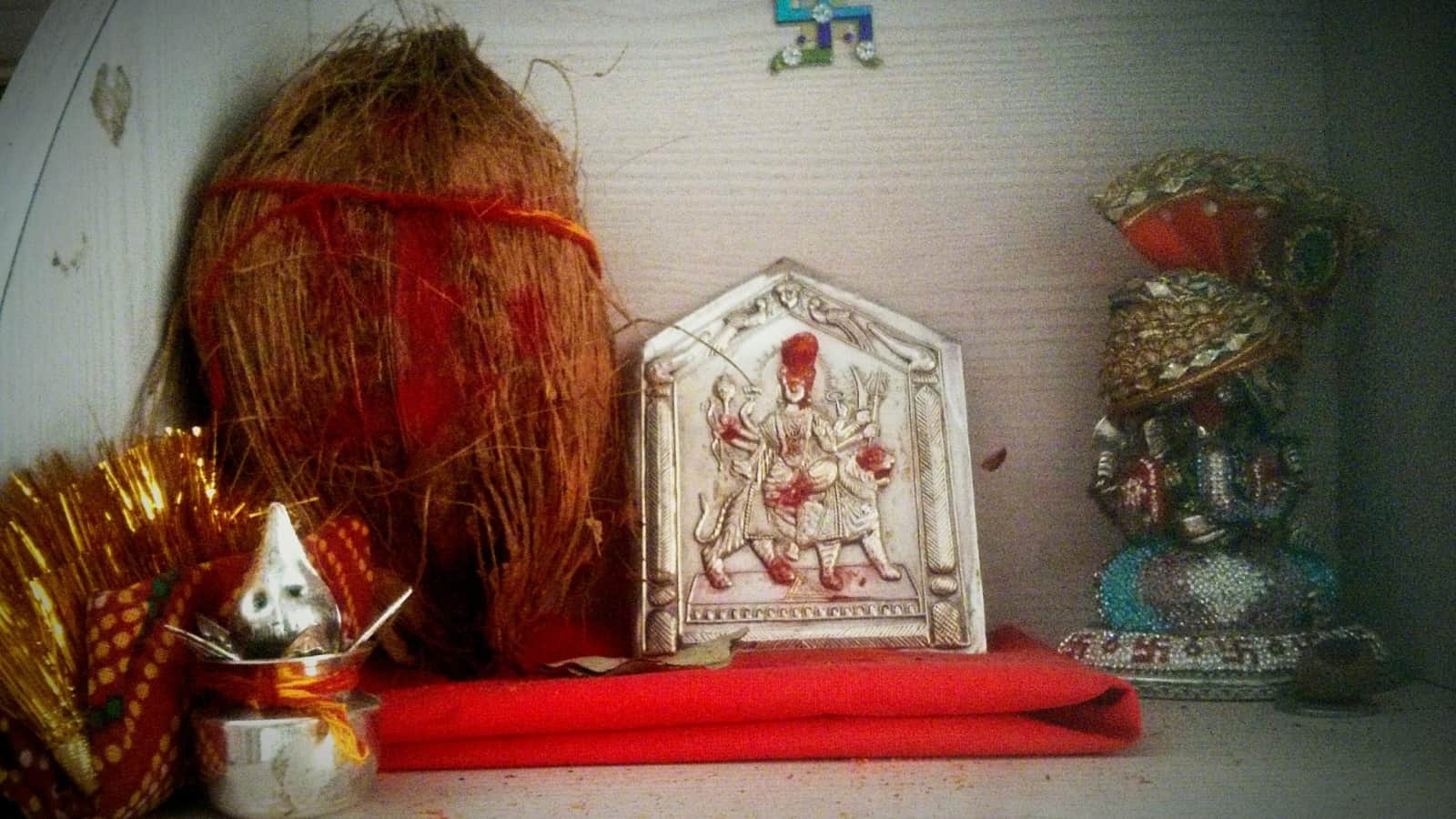 Surya Grahan 2026 Rules Know Why Touching Idols Is Considered Forbidden During Solar Eclipse