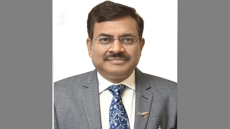 Uttarakhand New Chief Secretary IAS Anand Bardhan Profile Know about his experience