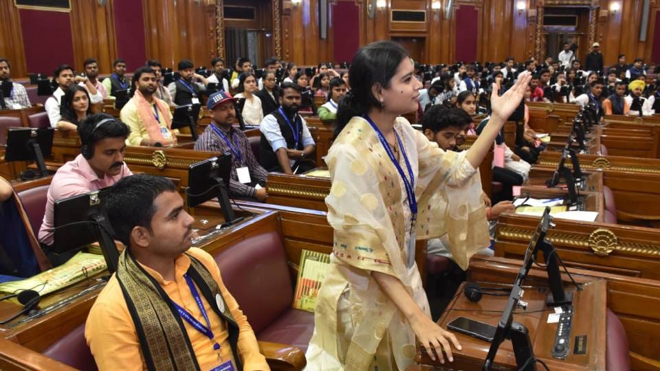 Developed India Youth Parliament Festival organized in Lucknow Assembly 240 youth will give speeches