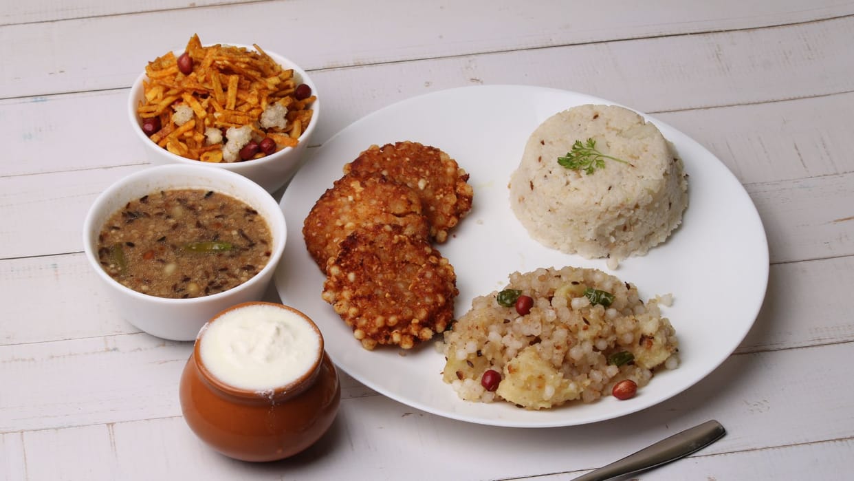 Chaitra Navratri 2025 How Fasting Can Detox Your Body and Mind know in hindi