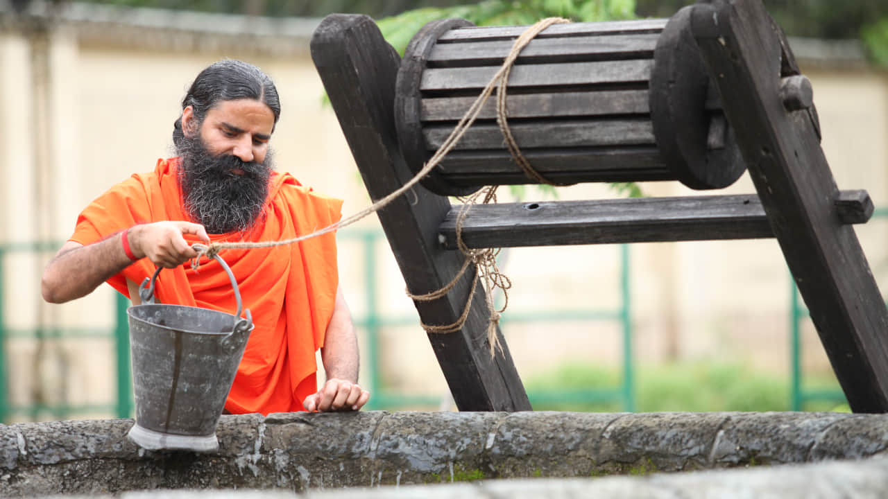 Baba Ramdev healthy lifestyle and Daily Routine tips know Wellness tips in hindi