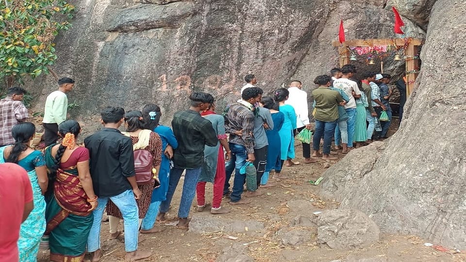 Lord Krishna is seated inside Sakalnarayan cave devotees reach there through mountain to make wishes in Bijapu