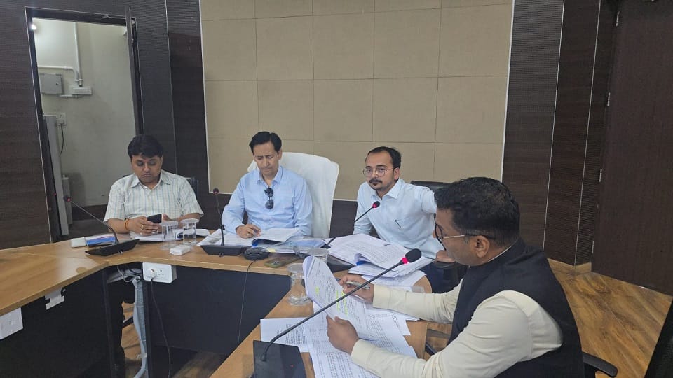 development blueprint was prepared in the DDA board meeting chaired by Commissioner Deepak Rawat in rudrapur