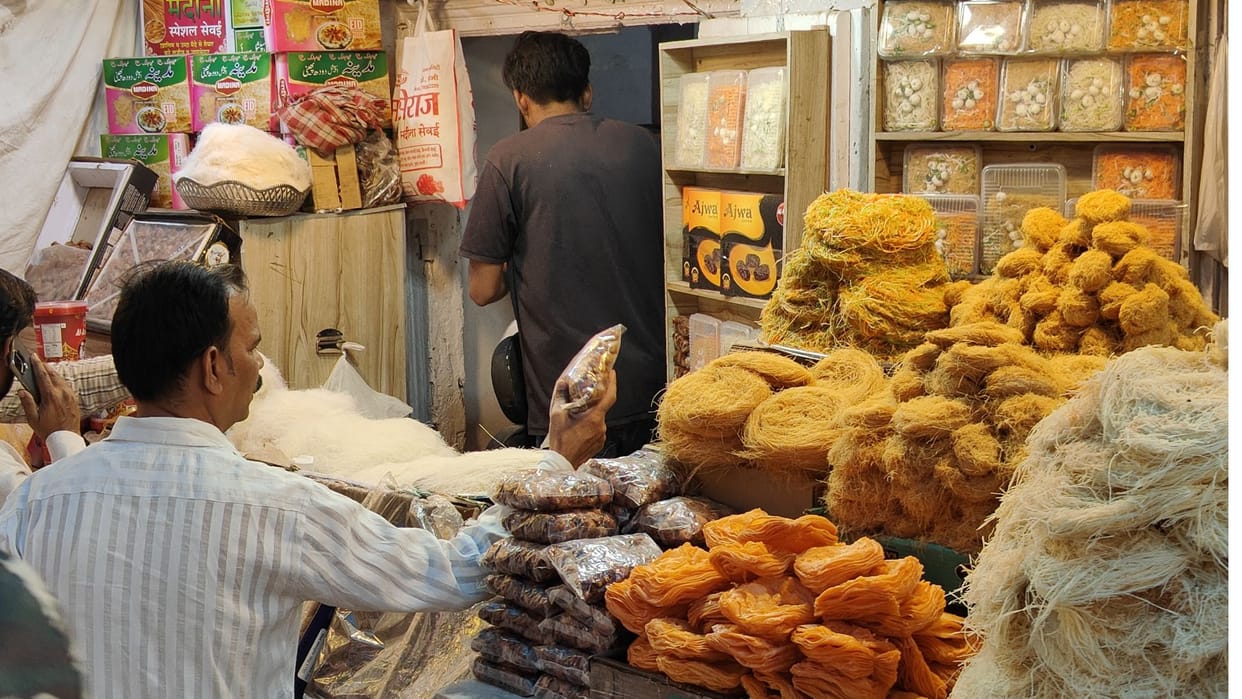 Eid-ul-Fitr Prayers at 8:15 AM, City Qazi Issues Guidelines in Saharanpur