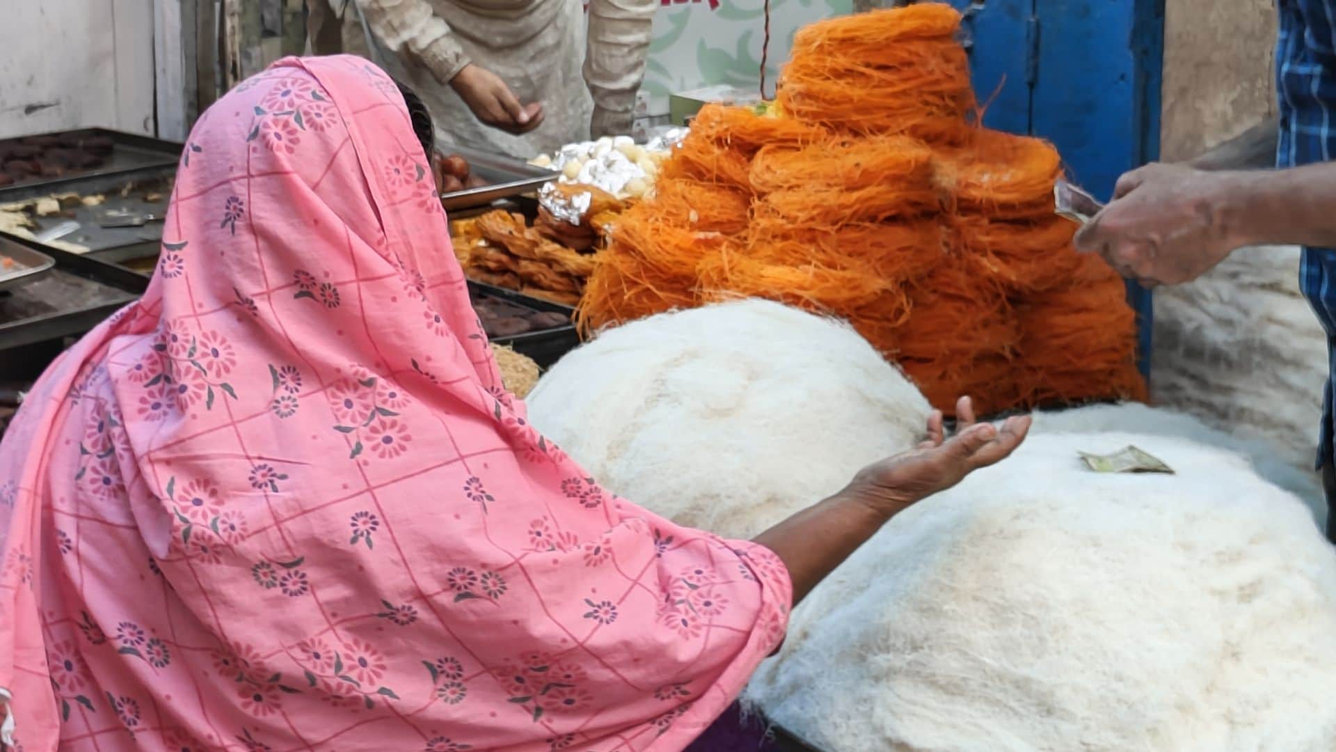 Eid 2025 shopping vermicelli decorated in all the markets including Dal Mandi of Varanasi