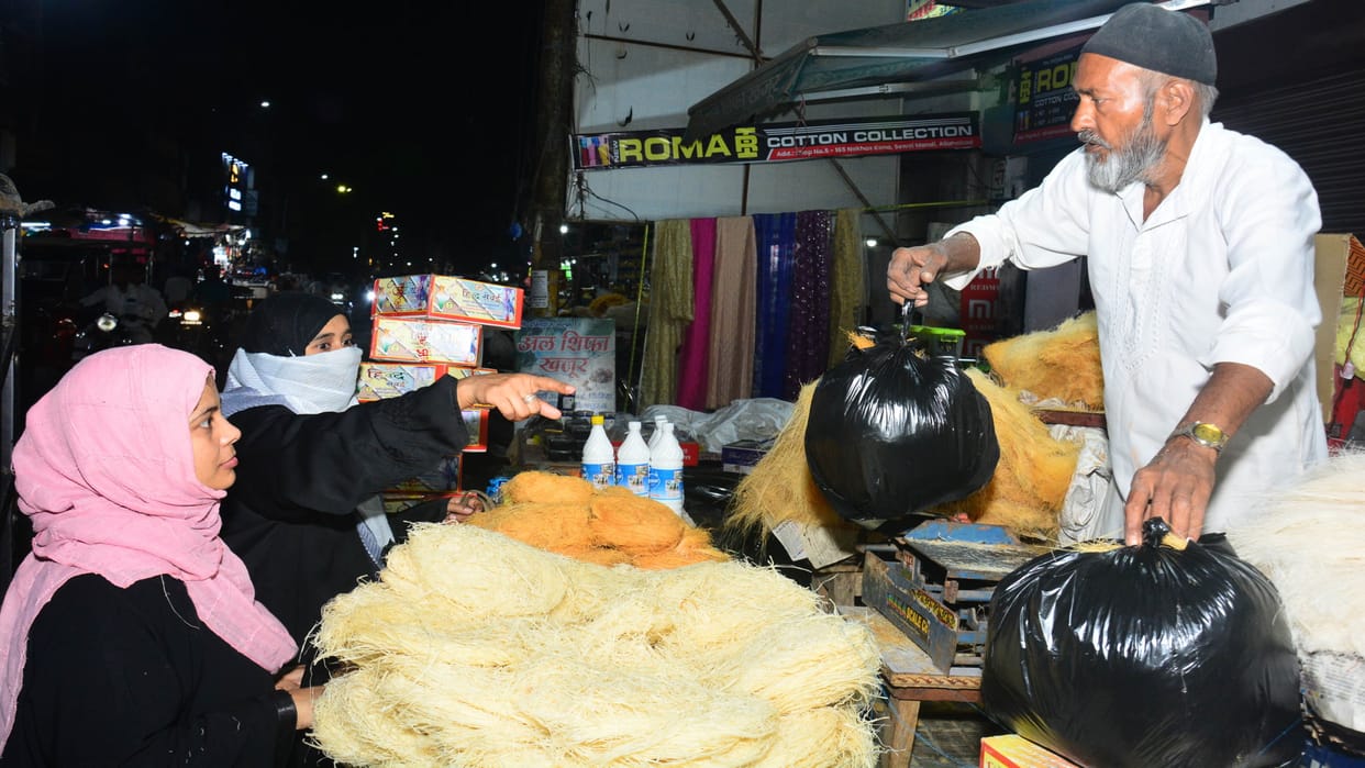 As Eid approaches, there is a stir in the vermicelli market, it is available in many varieties in the market
