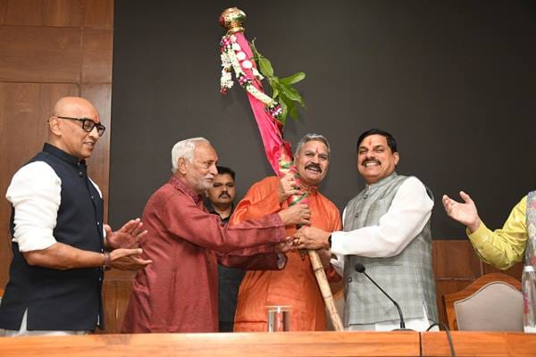 MP News: CM celebrated Gudi Padwa with the large Marathi community, wished Nav Samvatsar