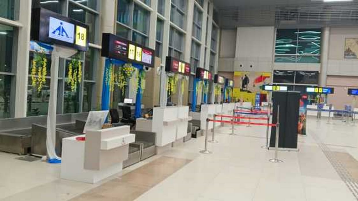 Prayagraj Airport: Airport terminal is waiting for planes, no flight has been operated for a month