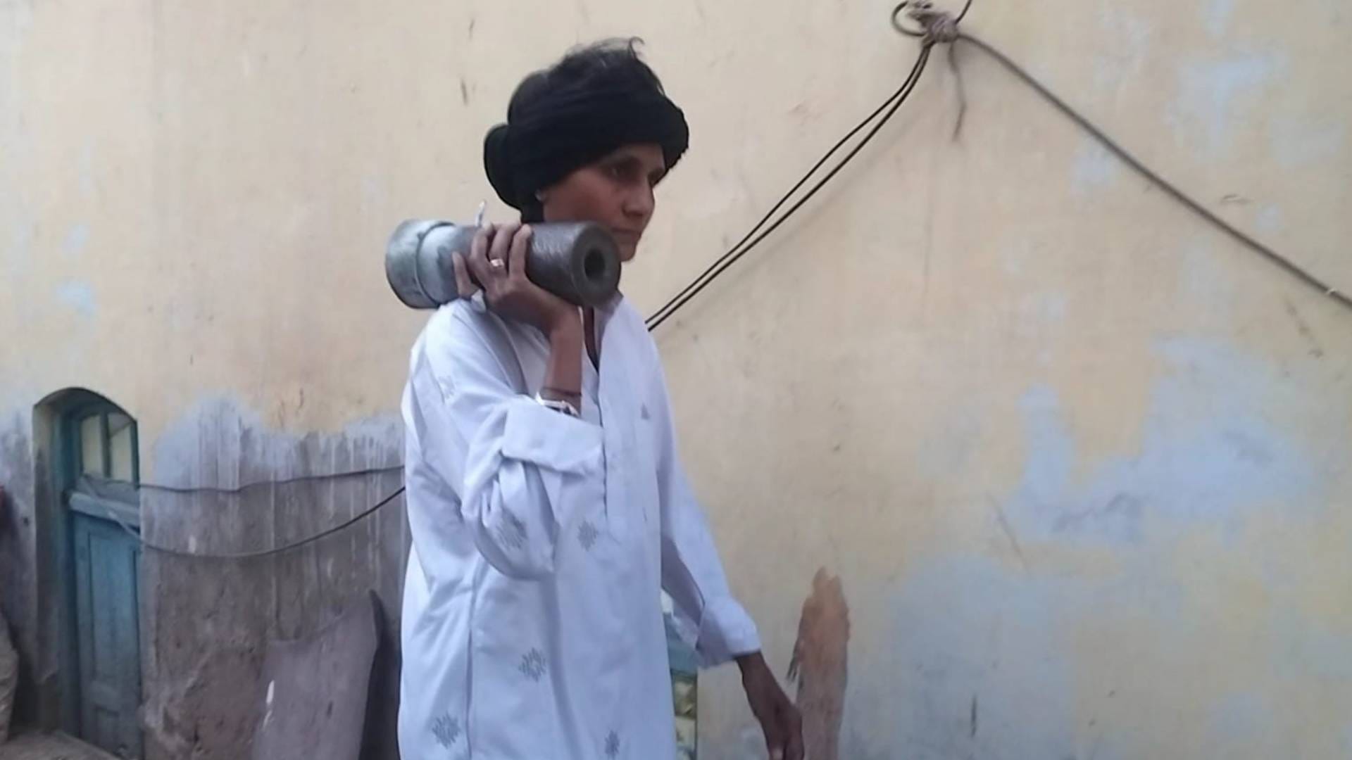 Fauzia Khan woman who fires gunpowder cannon in Rajasthan tells time of Sehri and Iftar of Ramadan by sound