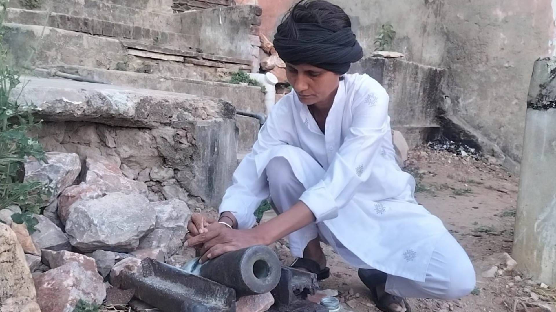 Fauzia Khan woman who fires gunpowder cannon in Rajasthan tells time of Sehri and Iftar of Ramadan by sound