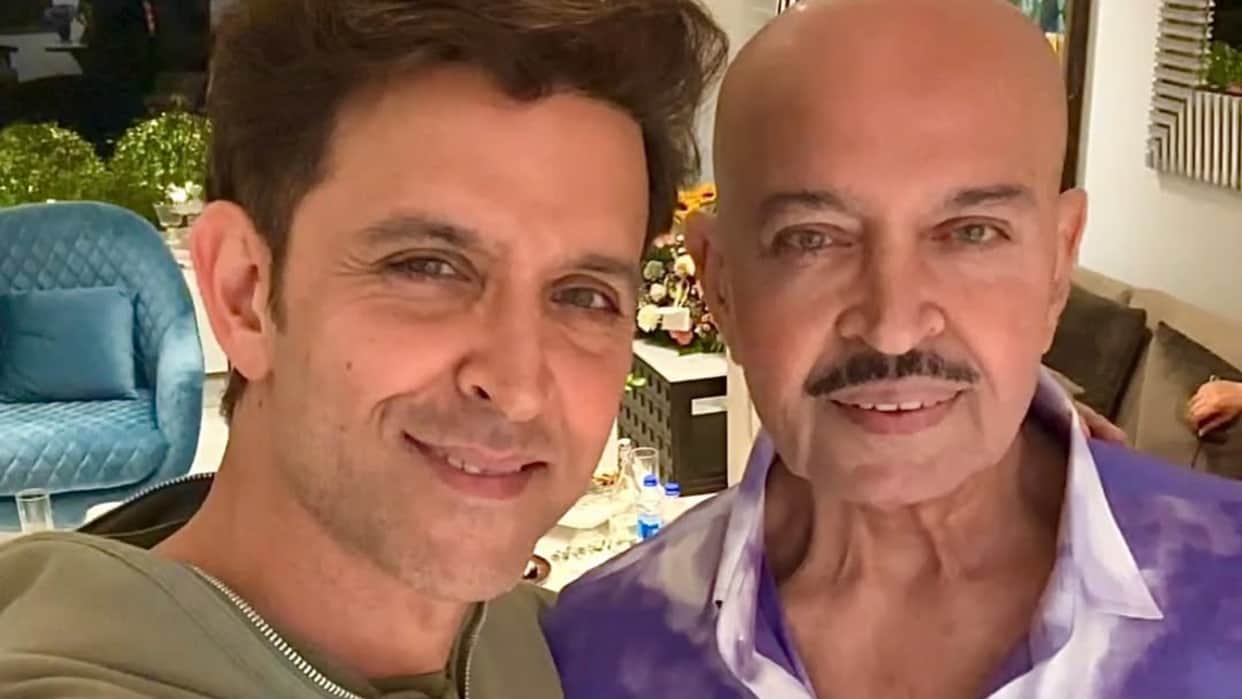Rakesh roshan mortgaged house car and office to lounch Hrithik Roshan