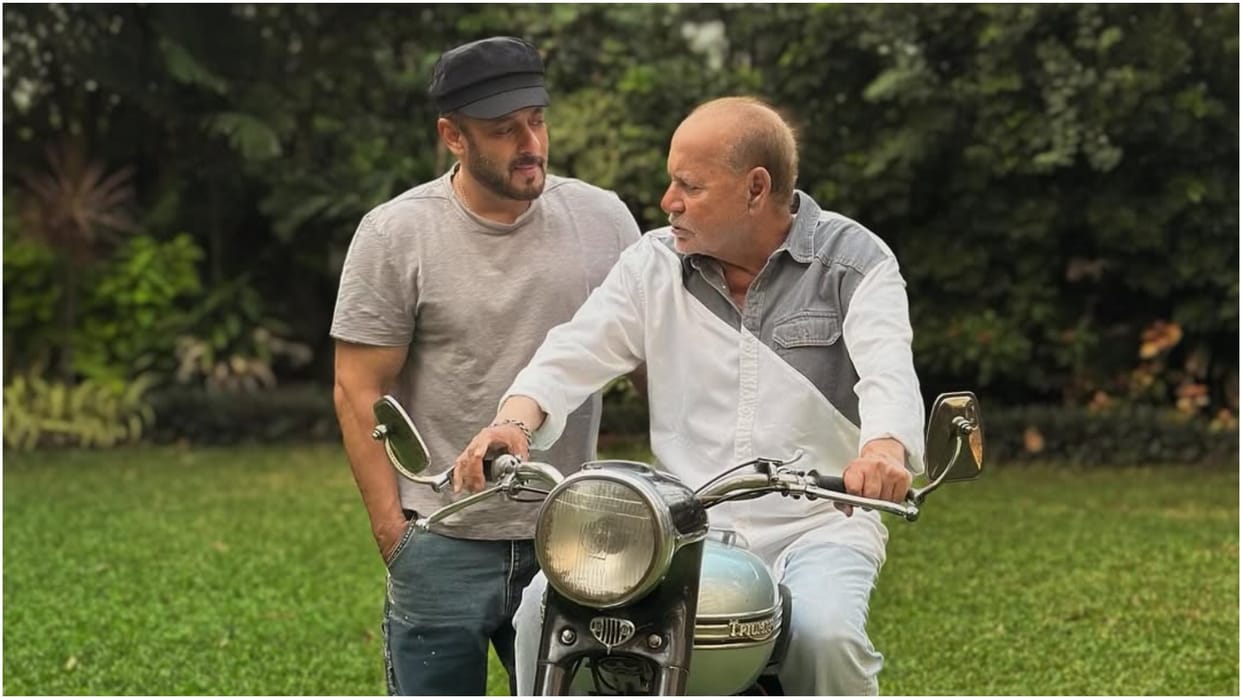 Salman Khan opens up father salim khan surprised everyone at home at sikandar trailer launch