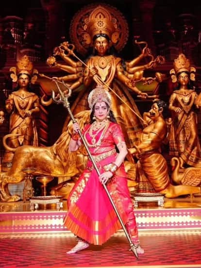 अभिनेत्रियों ने टीवी पर निभाया देवी का किरदार