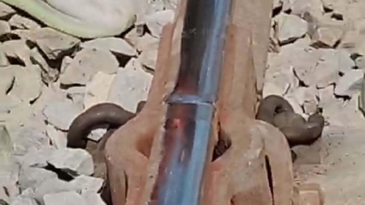 Bihar News : Indian Railway track broke many trains disrupted darbhanga bihar