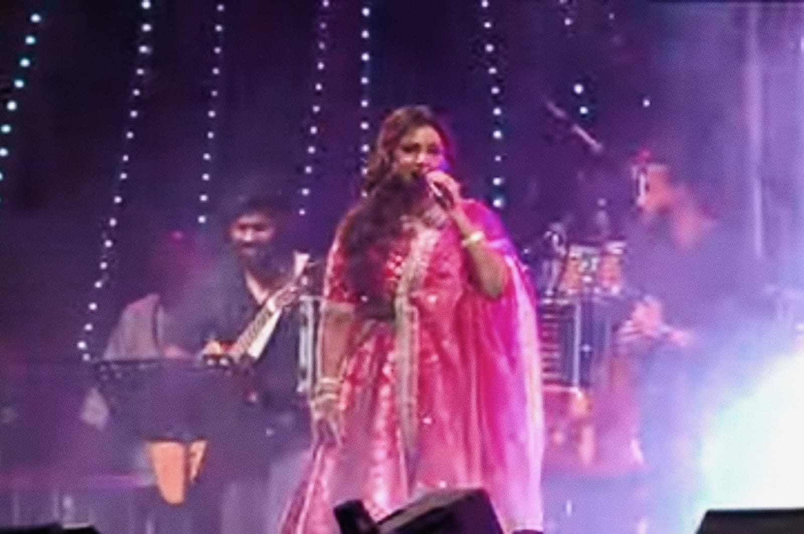 Vikram Mahotsav: Ujjain's pride day celebrated with Shreya Ghoshal's performance