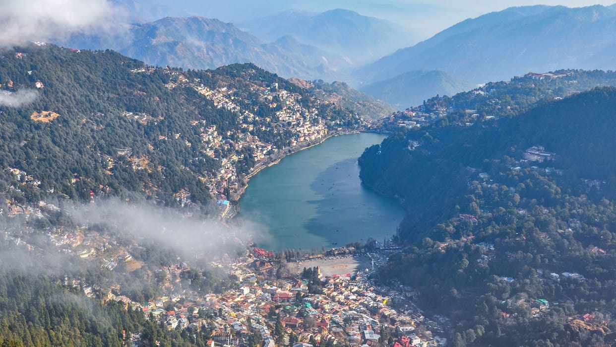 There is no vehicle parking facility in Nainital city