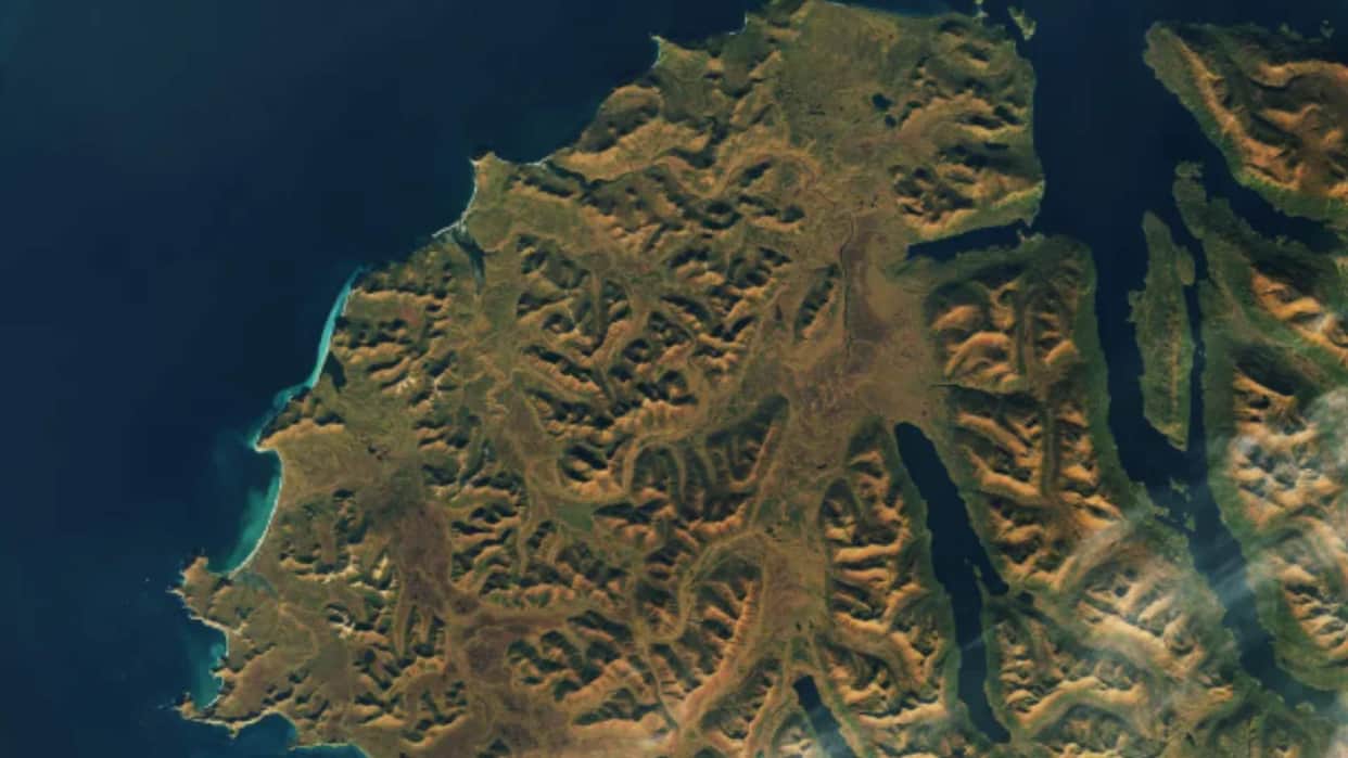 nasa shared amazing pictures of earth taken from space