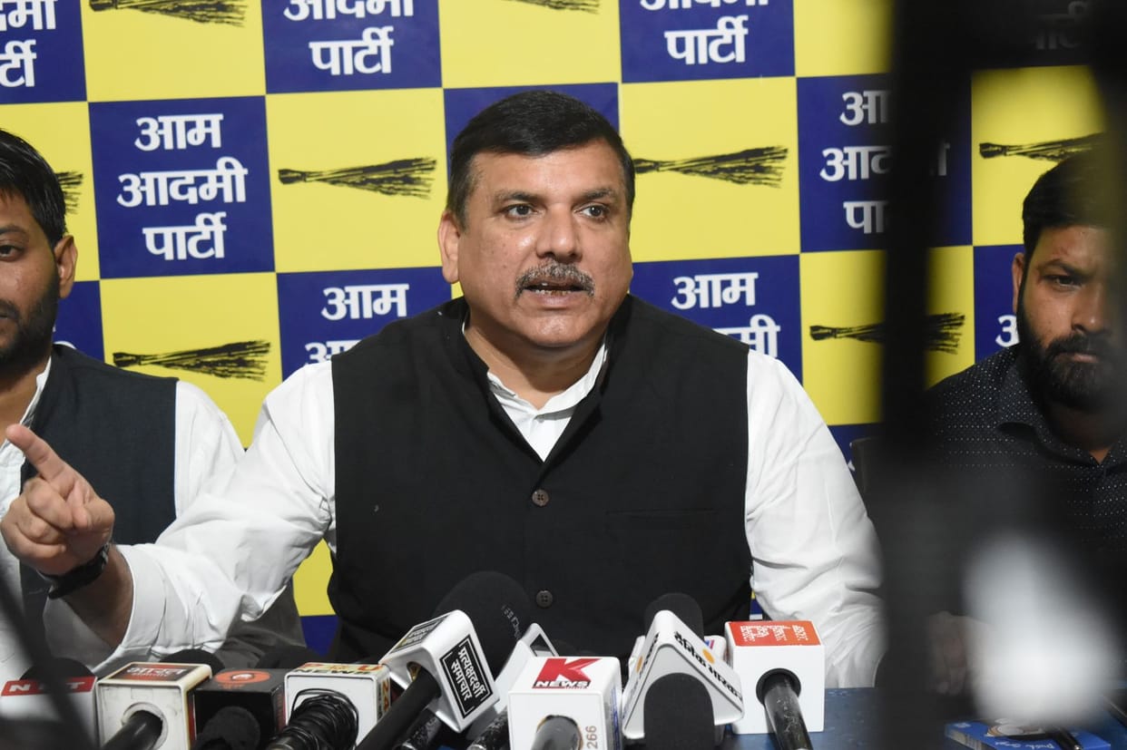 UP: AAP MP said- Government should close down liquor, KFC and non-veg restaurants along with meat shops
