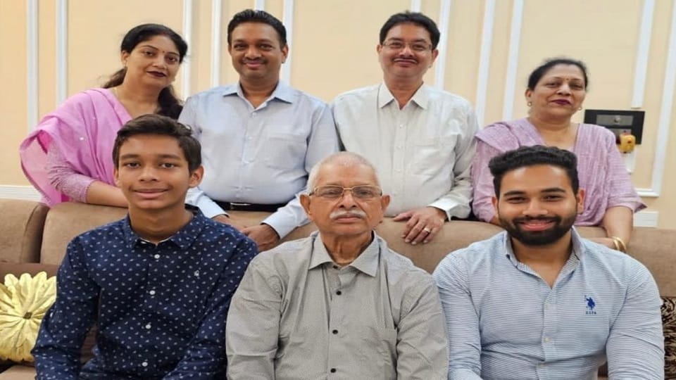 Story of Aligarh Sarafa Karobari Vishal Gupta