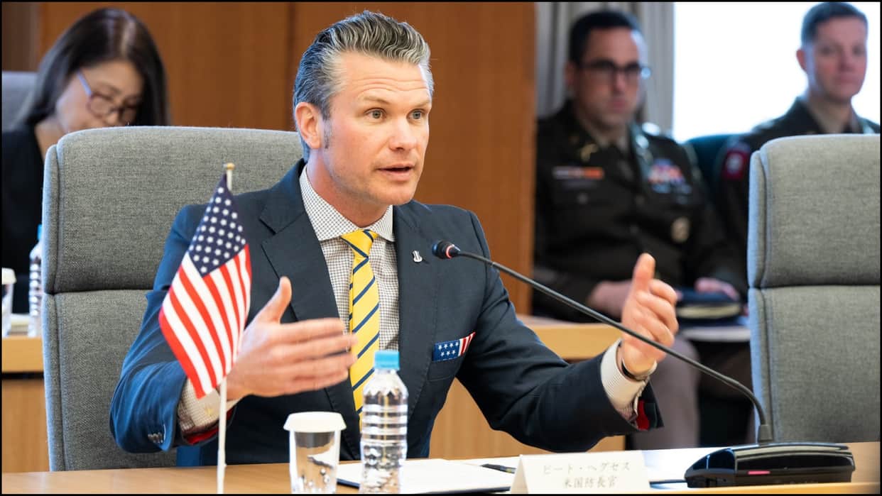 US Pete hegseth signal chat leak case investigation yemen strike by pentagon