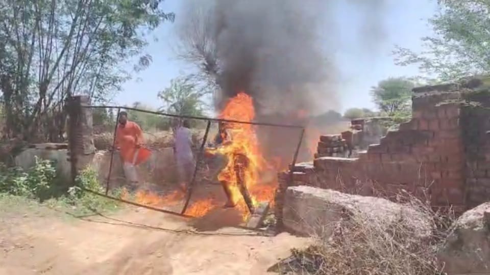 Two people set themselves on fire in Bhiwani