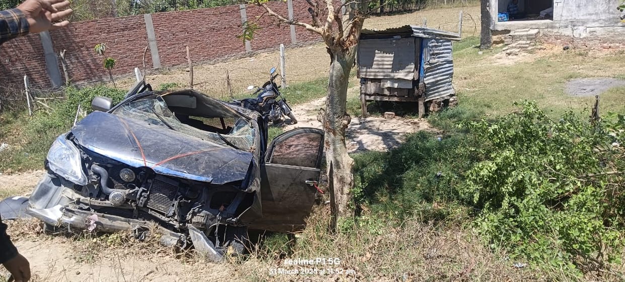 Six injured in an accident in Bhadar in Amethi.