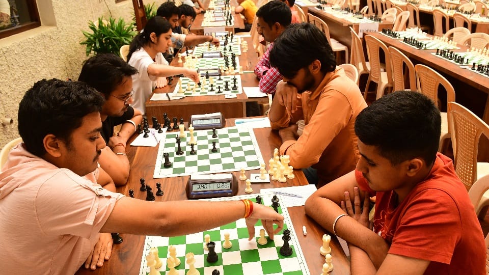 Ishmeet Singh became champion in the open category in the Open and Children Prize Money Chess Festival