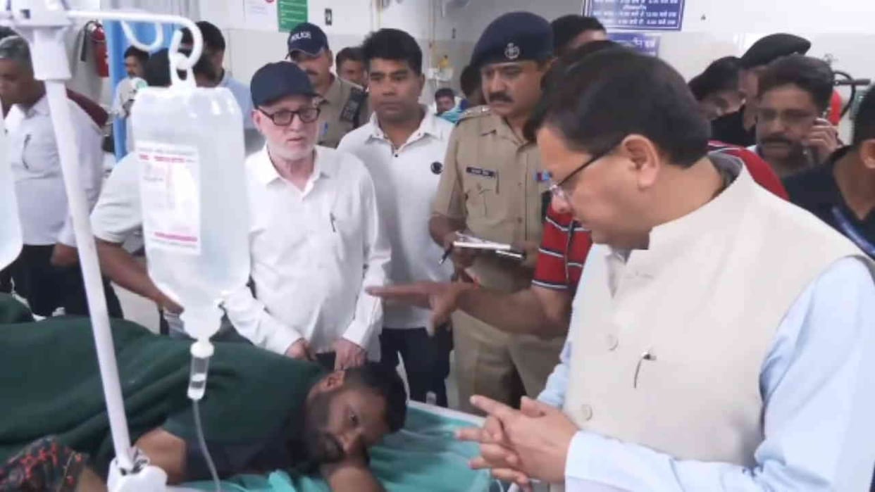 Food poisoning due to eating buckwheat flour people admitted  Minister Dhan Singh arrived hospital Dehradun