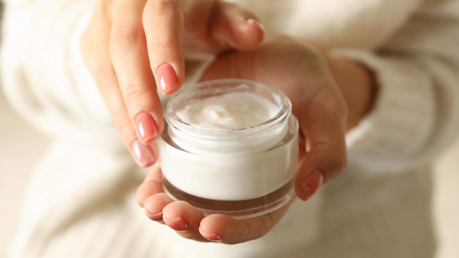 winter skincare tips essential things during winter wear for skin care