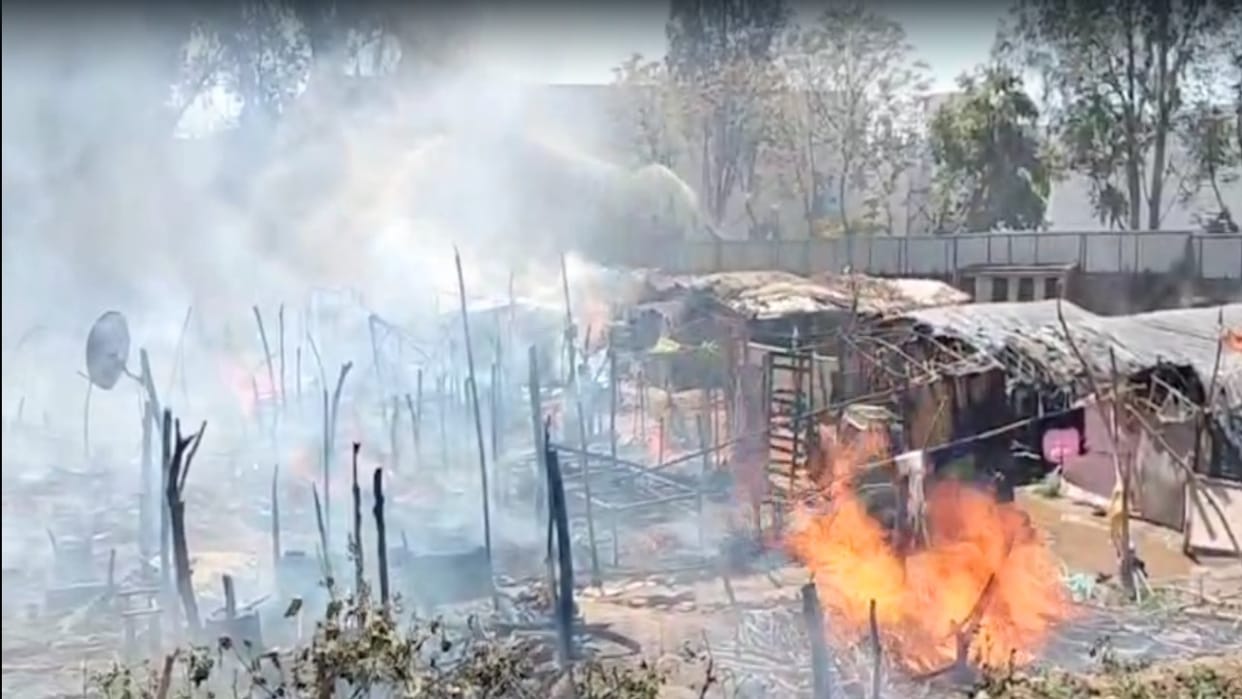 Himachal: Fierce fire in Bhatolikal, 19 slums burnt to ashes, threeyearold girl burnt alive