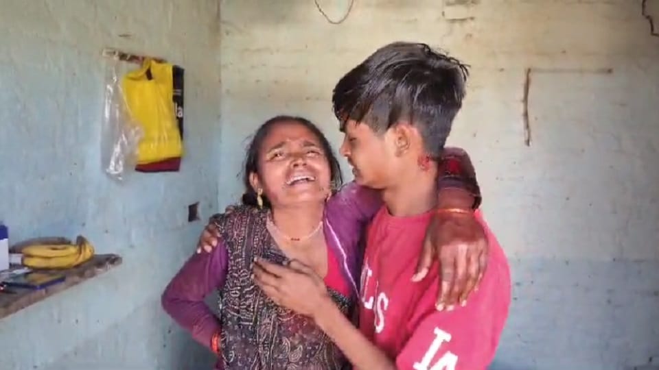 Hamirpur murder case Post-mortem report revealed husband throat slit with a knife after stabbing him five time