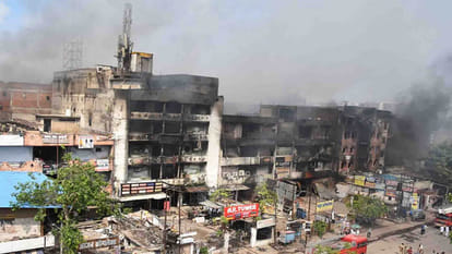 Kanpur Complex Fire Incident: Traders suffering from the heat of the fire for two years