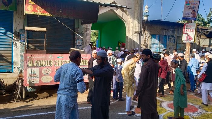 Eid-Ul-Fitar 2025 Namaz held amid tight security, people arrived wearing black bands