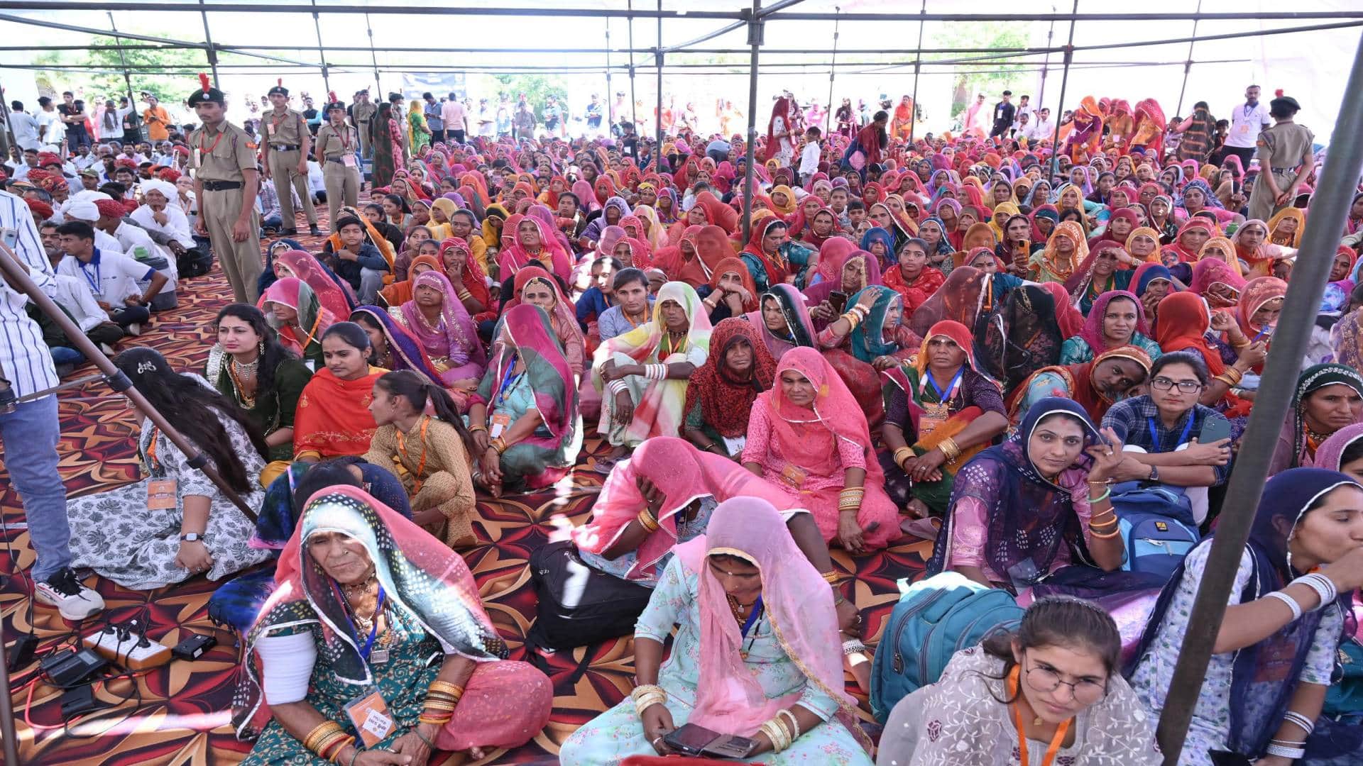 Barmer News words of saints echoed through sweet voices of folk singers on tinkling of veena see photos