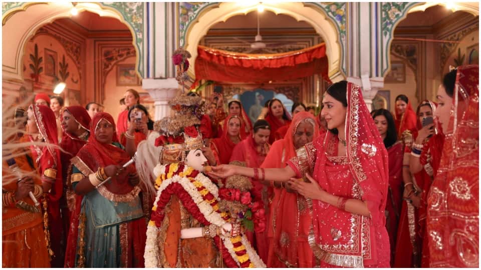 Royal procession taken out in Jaipur on Gangaur members of former royal family performed puja at City Palace