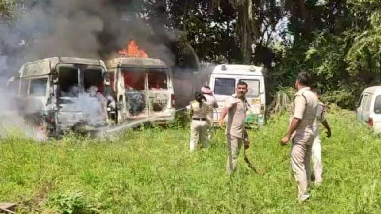 Samastipur: Panic due to fire in Civil Surgeon residence complex, ambulance fire extinguished in half an hour