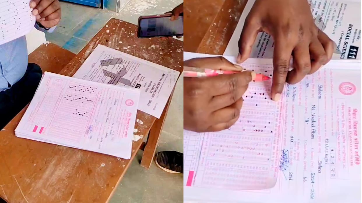 Teacher used such a trick to check the copies quickly gave marks at the speed Video goes viral on internet