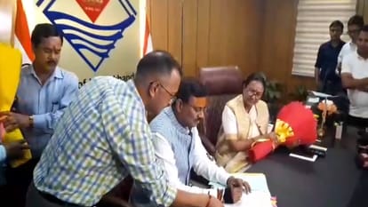 उत्तराखंड के नए मुख्य सचिव आनंद बर्द्धन