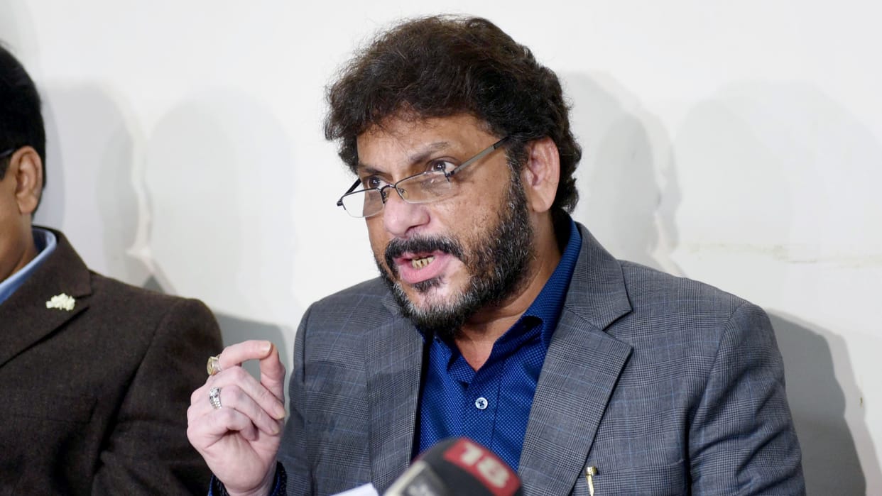 "Impose strict UAPA laws against accused": Waris Pathan on Beed mosque explosion