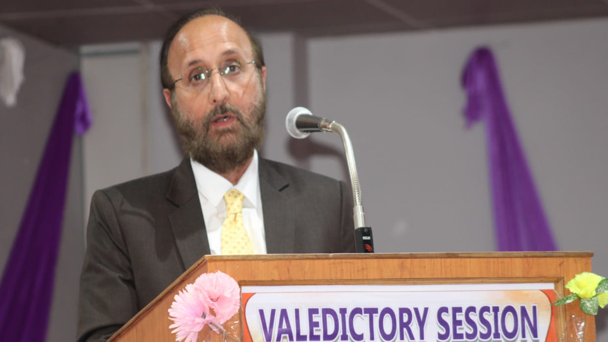 The third day of the international seminar at Gorakhpur MGUG concluded on Tuesday