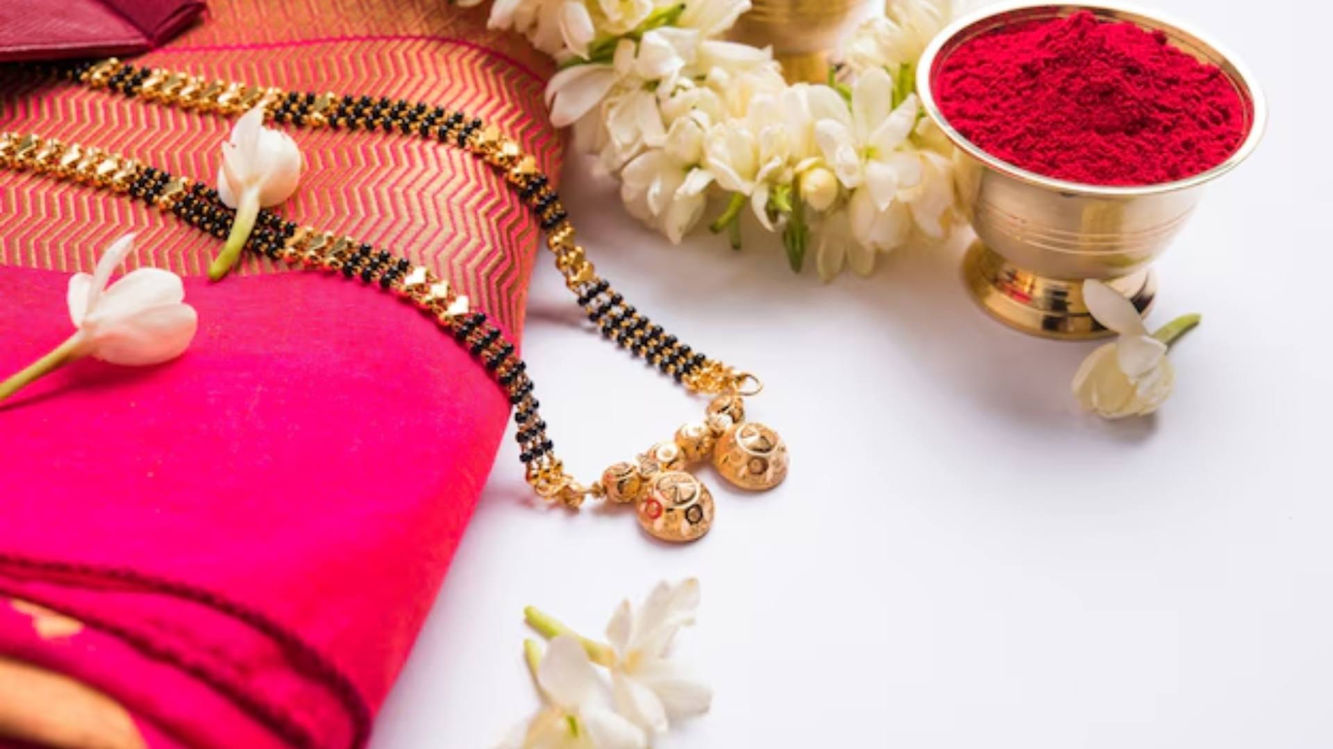 Married women should not give these 5 Suhag items to anyone even by mistake Know other Details inside disprj