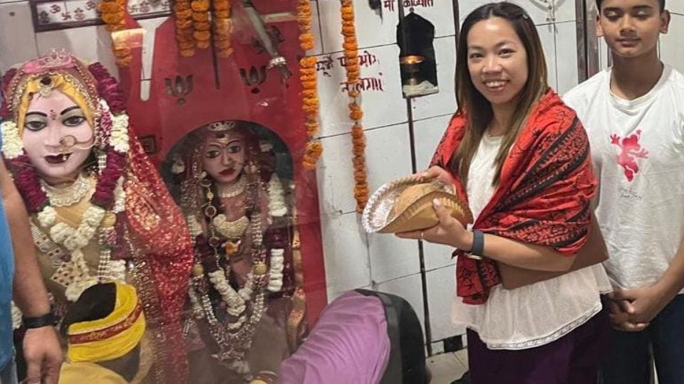 Olympic medalist Mirabai Chanu visited Mahamaya Devi ghaziabad